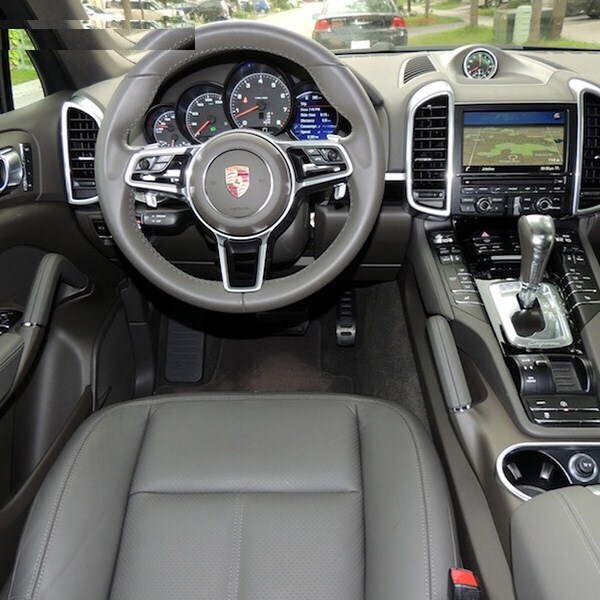 خودرو پورشه Cayenne VR6 اتوماتیک سال 2015