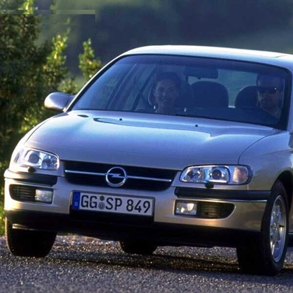خودرو اپل Omega دنده ای سال 1995